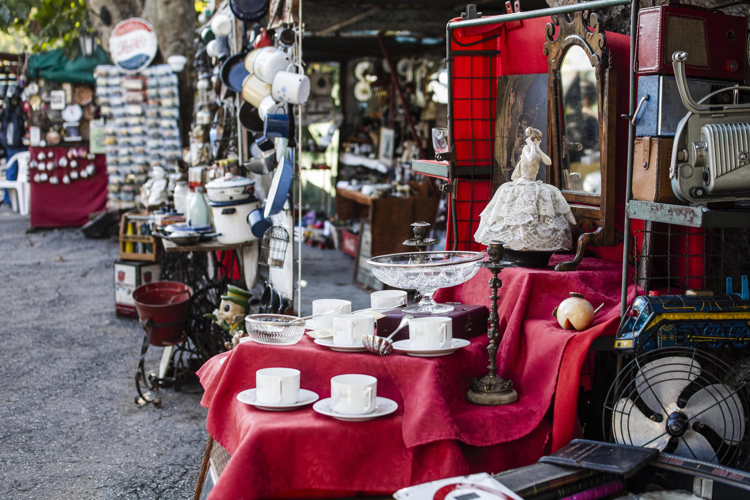 Petite Brocante - Vide Maison - Vide dressing