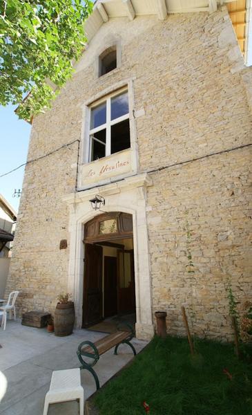 Brasserie Les Ursulines - Crémieu, cité médiévale - Balcons du Dauphiné - Nord-Isère - à une heure de Lyon