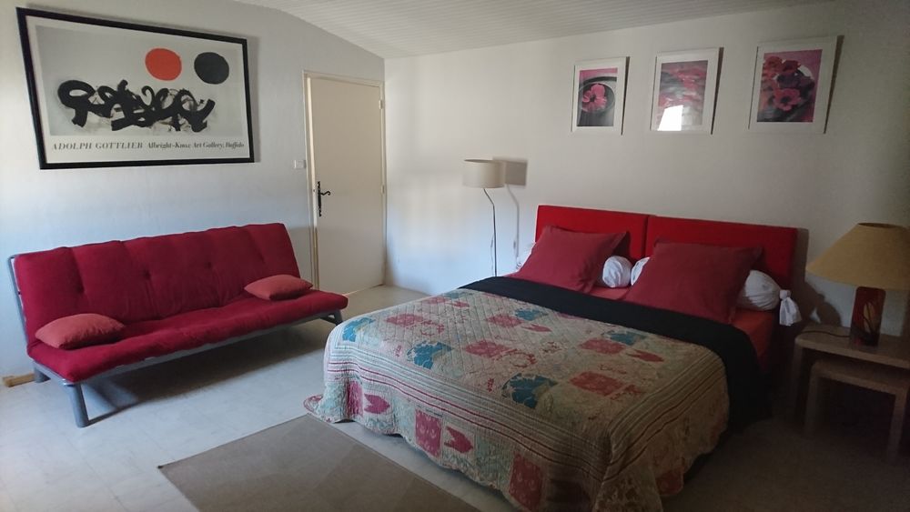 Chambre 1er étage  280/200