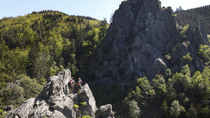 Eté 2026 - Bougez dans le Pilat - Via Ferrata adulte (à partir de 140 cm soit 10-12 ans) - Planfoy_Planfoy