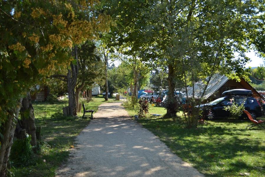 Détente et Clapotis Campsite