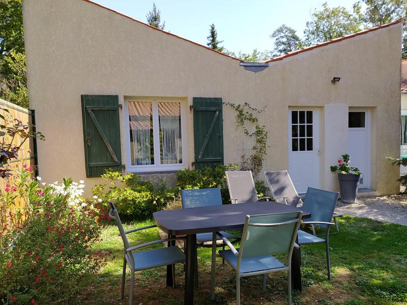 Salon de jardin