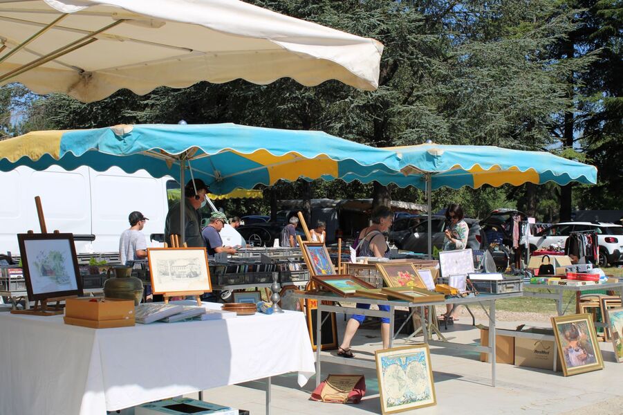 Brocante - Vide grenier