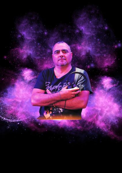 Cavalaire-Sur-Mer : Apéro Concert: DJ STEF