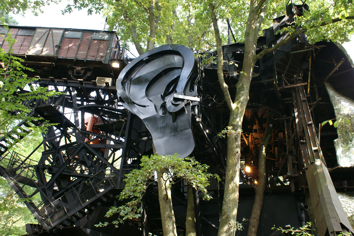 Le Cyclop de Jean Tinguely