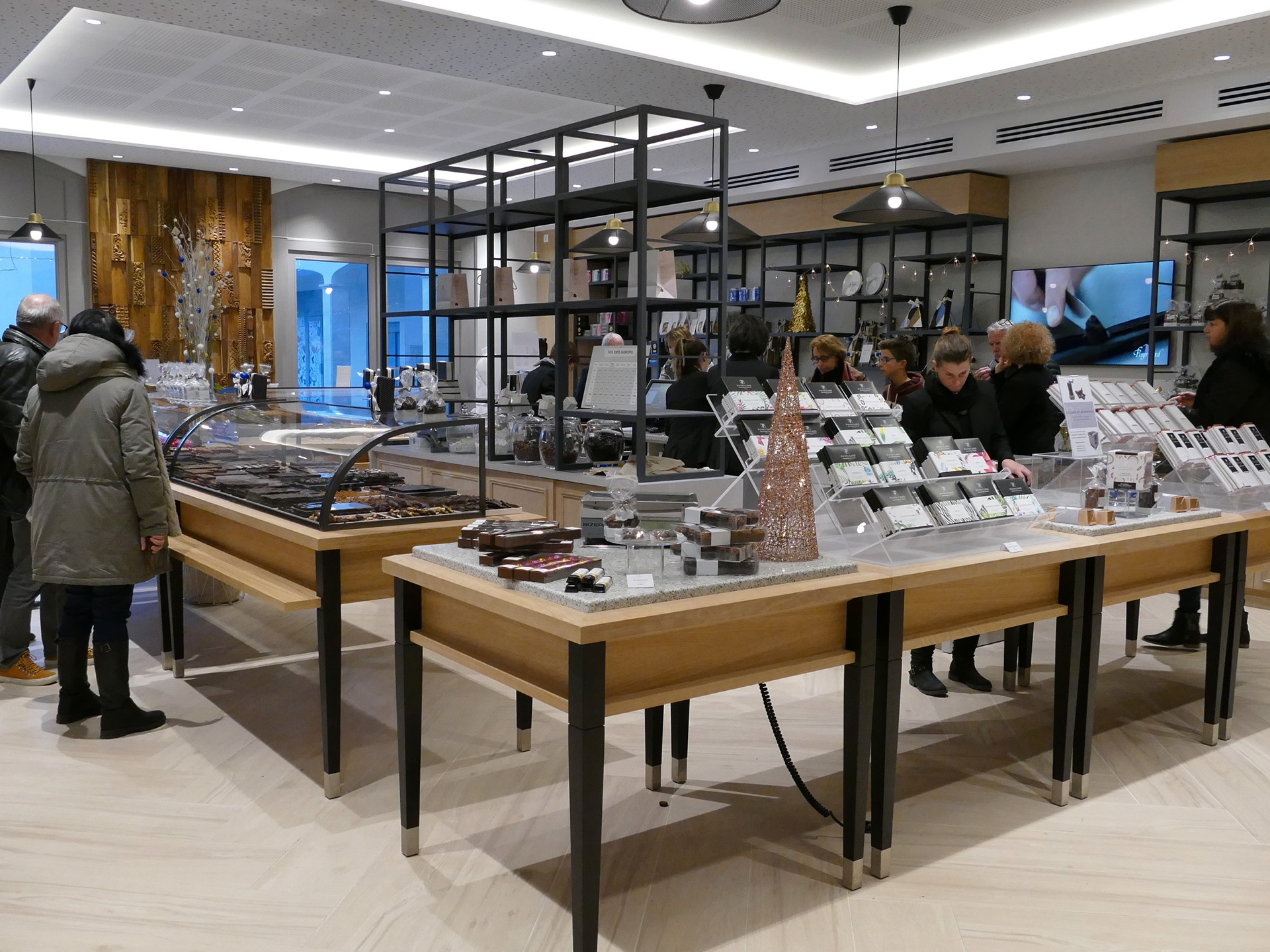Chocolaterie de Puyricard - Boutique Historique — photo 2