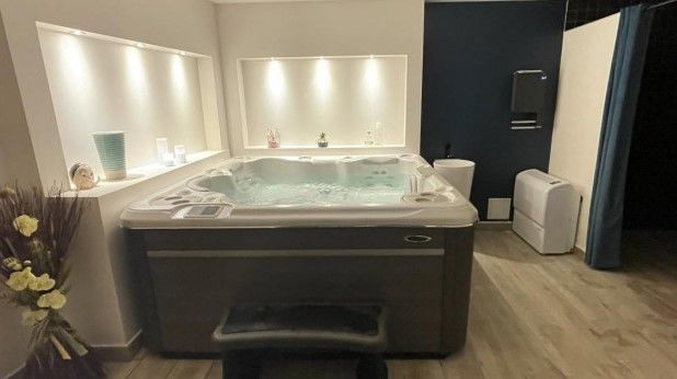 Le Clos du Jardin G1 jacuzzi