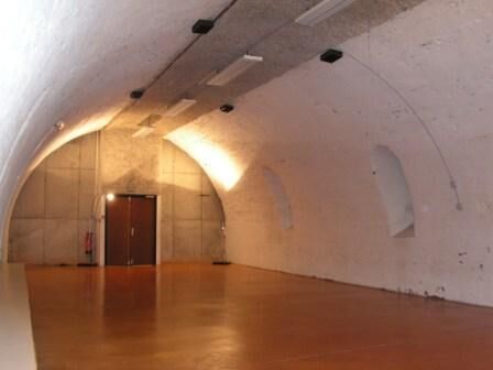 Caveau Castel Com MHB