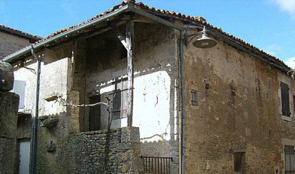 Benest sentier les Ponniers