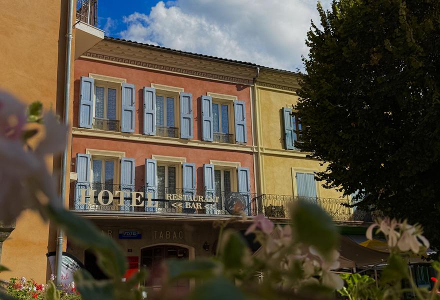 Hôtel Restaurant Les Callunes