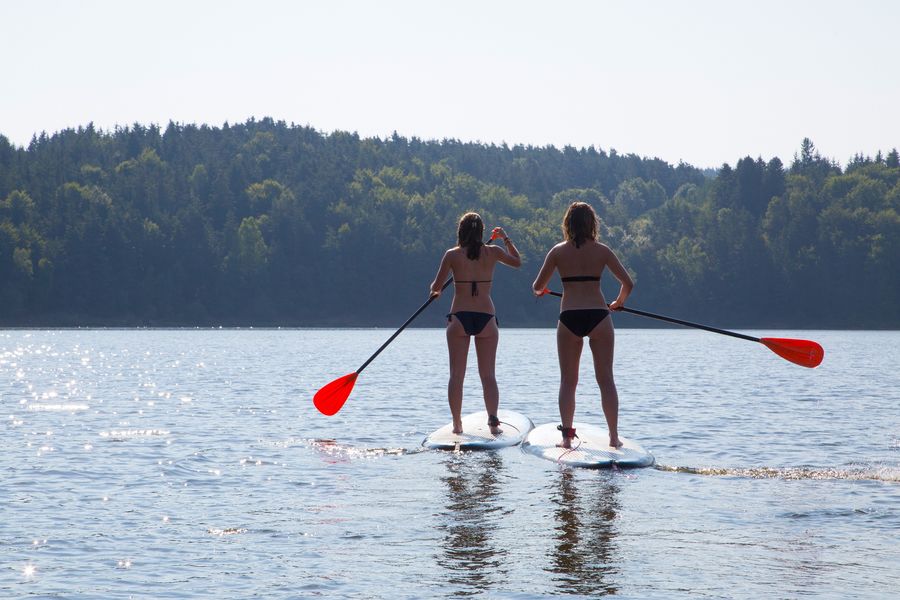 Balade en paddle sur le Lac de Lavalette