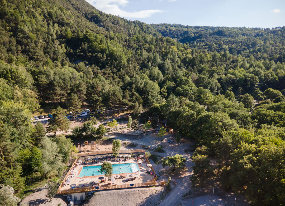 Camping Huttopia Lac de Serre-Ponçon