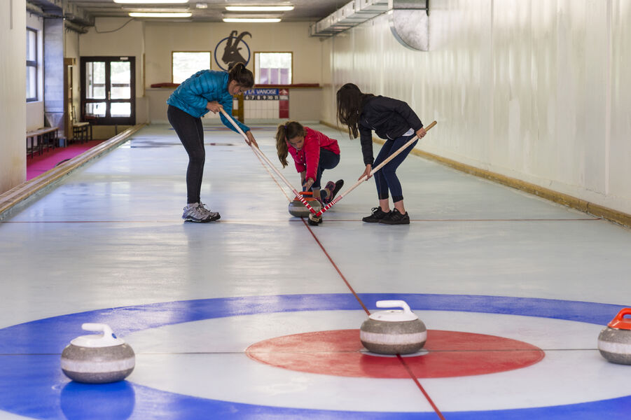 Curling (only in winter)