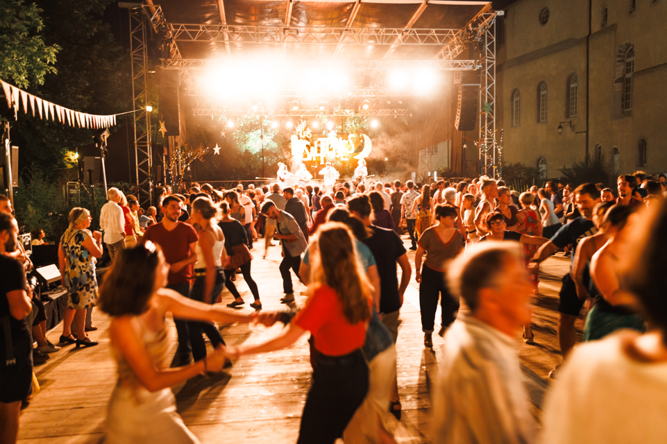 Bal acoustique de la Novia