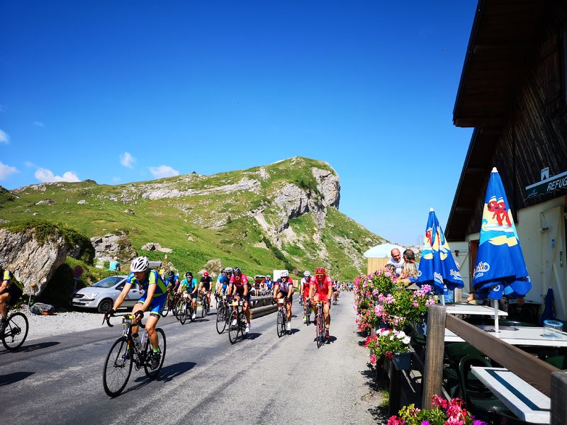 Cyclistes au Plan de la Lai