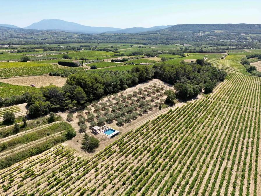 Vue aérienne de la propriété