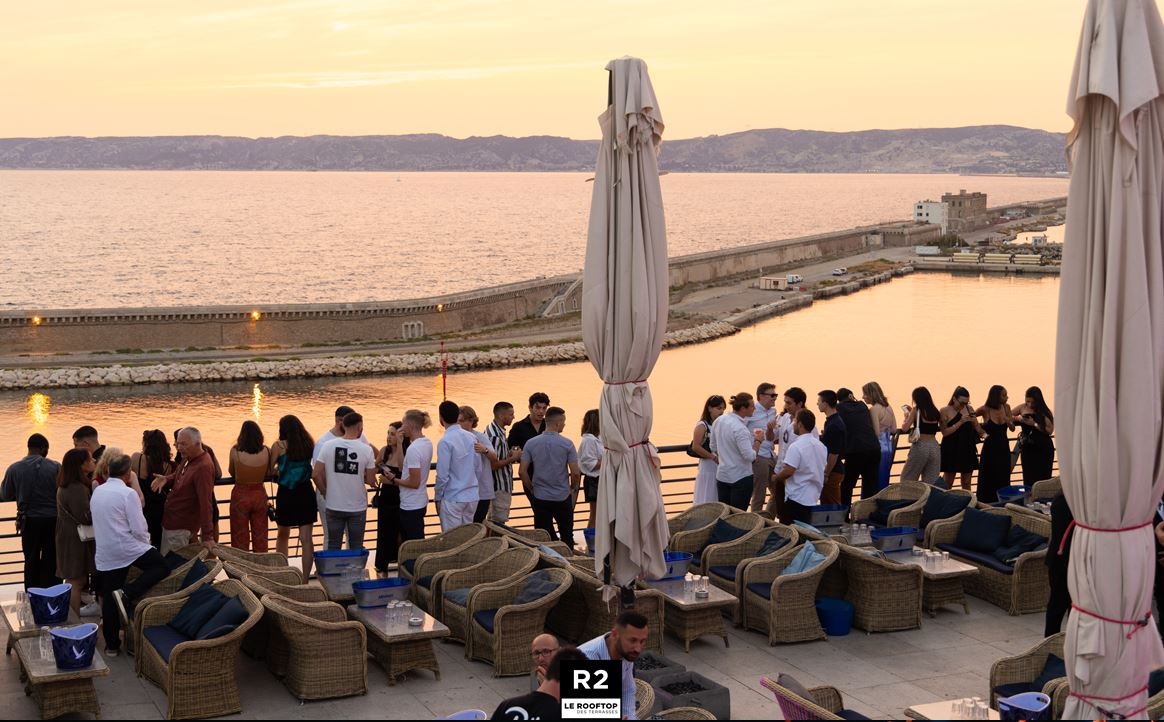 R2 le Rooftop des Terrasses