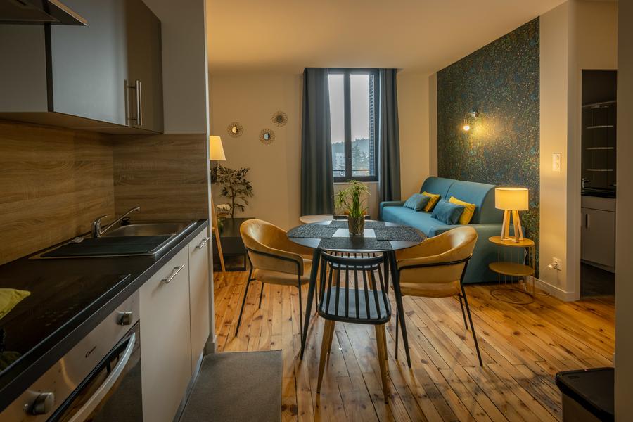 Meublé Puy de Côme - 203