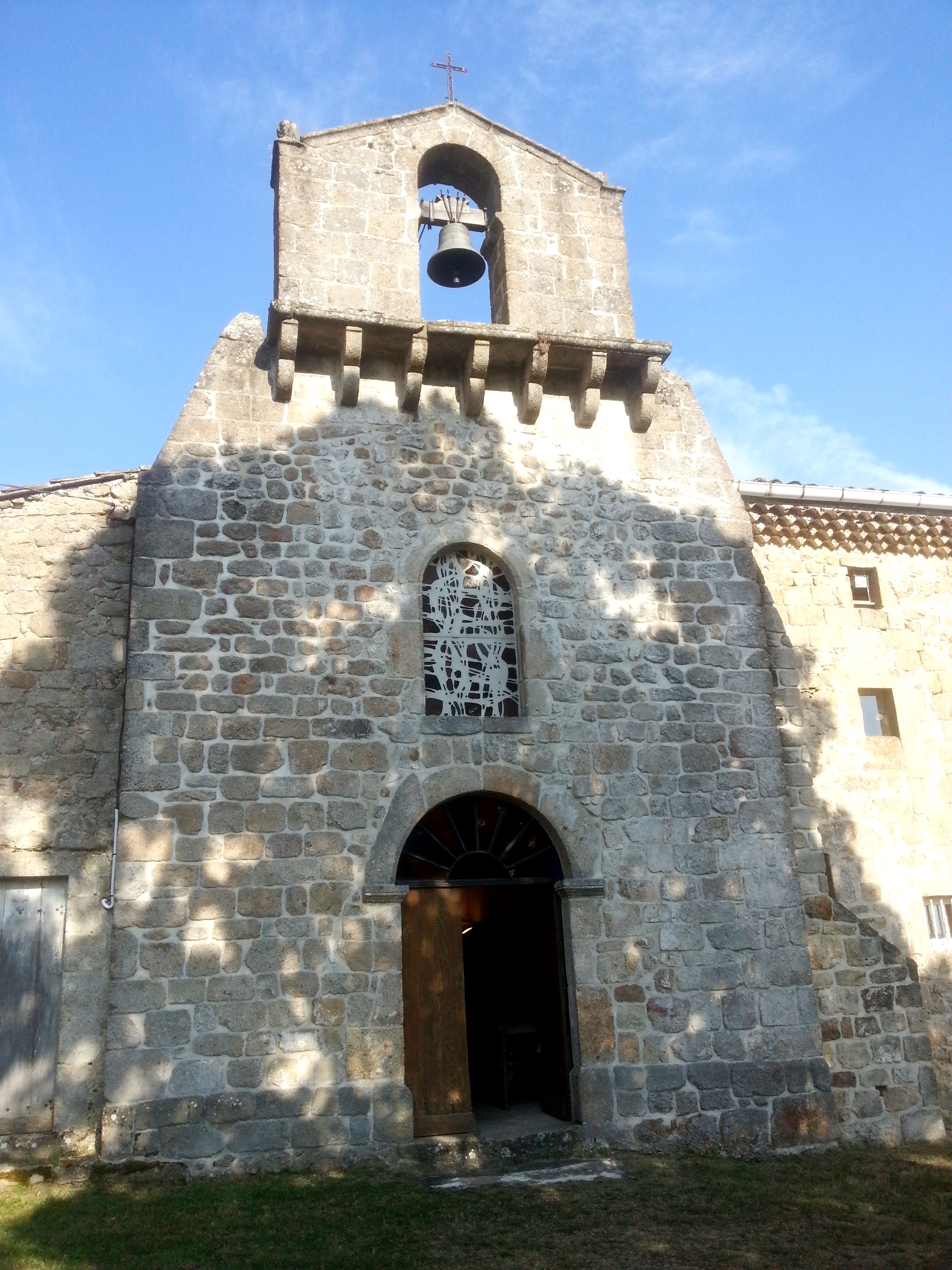 Découvrir par forte chaleur : Prieuré Saint-Félix