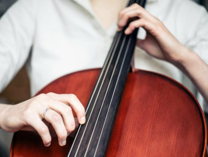 un violoncelle