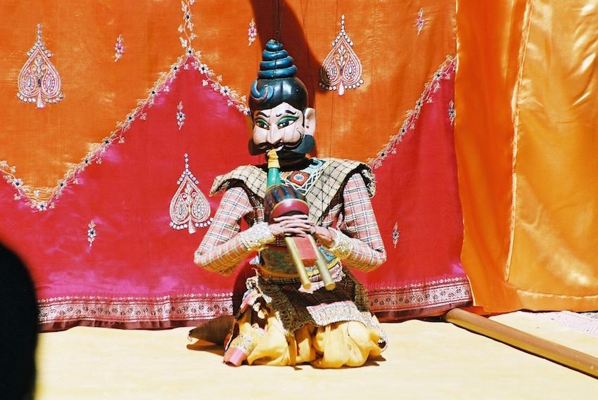 Dino -Théâtre : Petit cirque à l'Indienne_Plagne