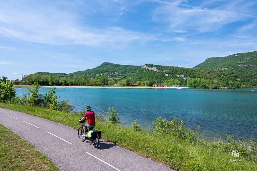 ViaRhôna-Etape 6 - Belley à Groslée par St-Genix-sur-Guiers