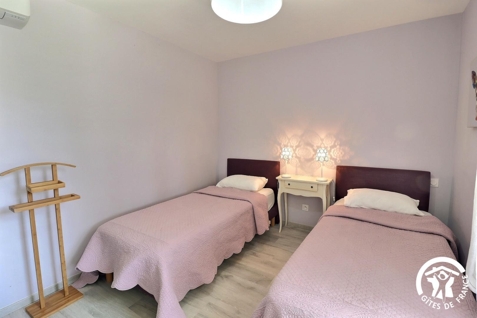 Le Mazet Du Romanil, Cabannes - photo 13