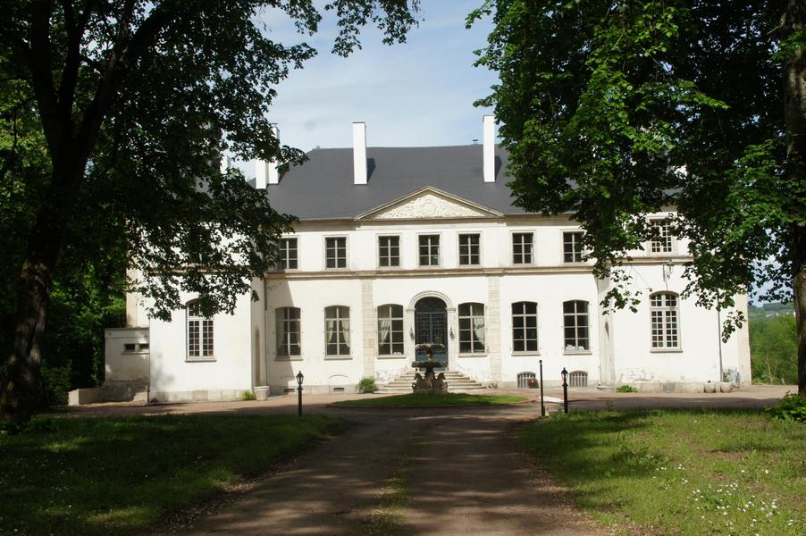 Château de Charmeil