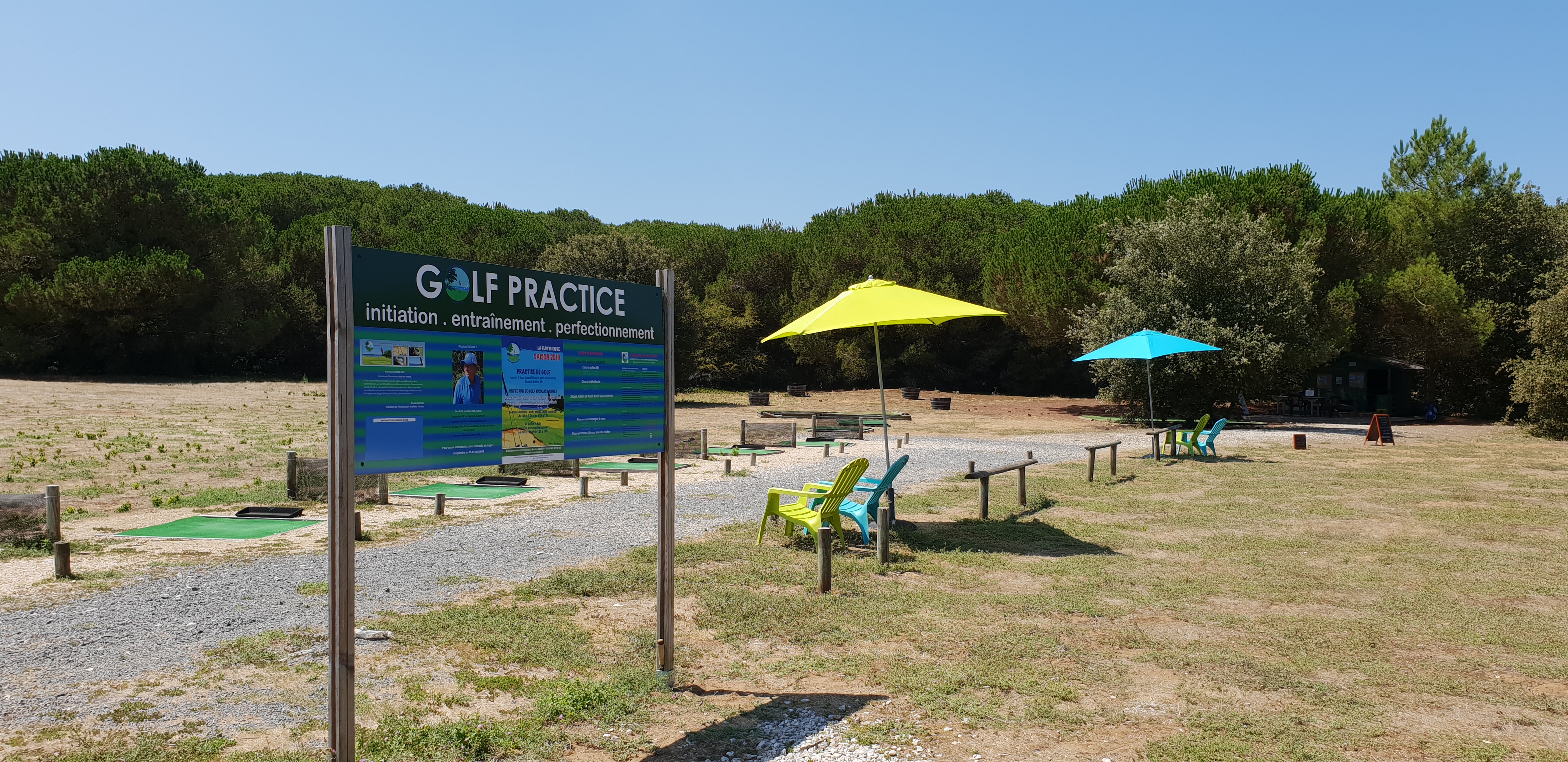 Cours et stages de golf au practice de La Flotte