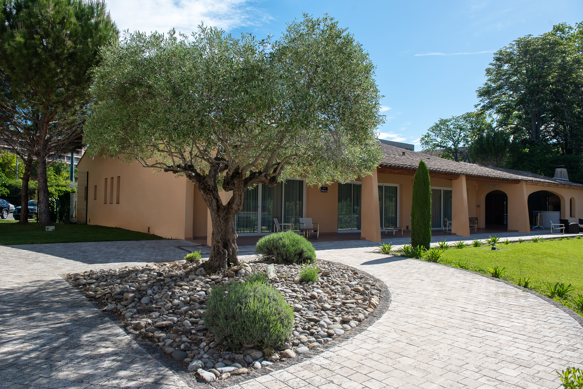 Novotel Aix-en-Provence Pont de l'Arc Fenouillères