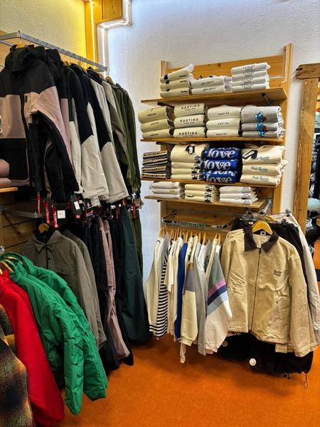 Image 5d5981e5-f496-4b97-8e59-ca93a2c343a9