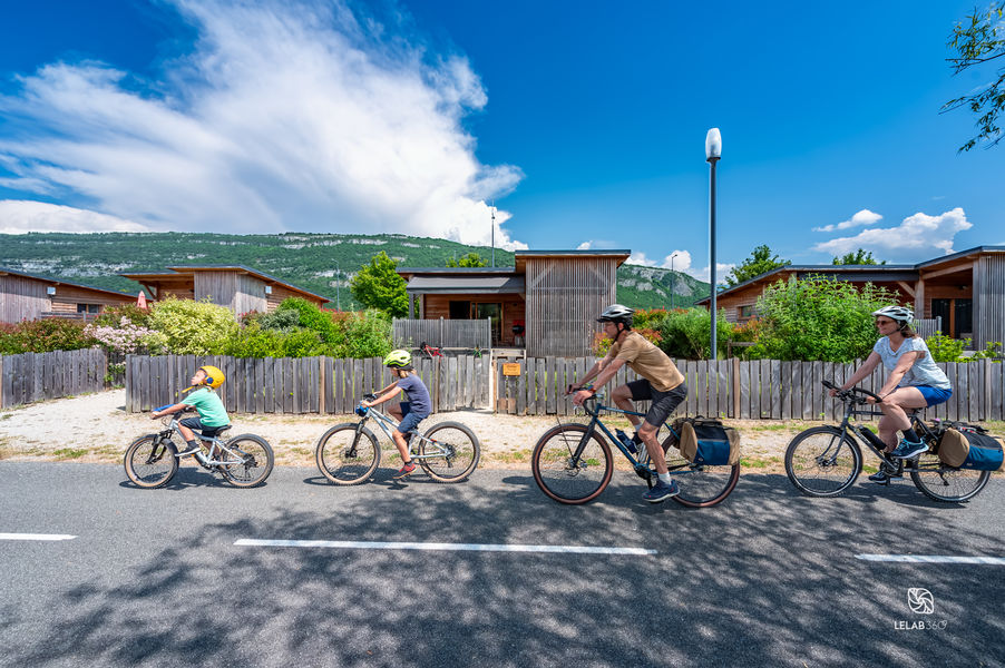 ViaRhôna-Etape 6 - Belley à Groslée par St-Genix-sur-Guiers