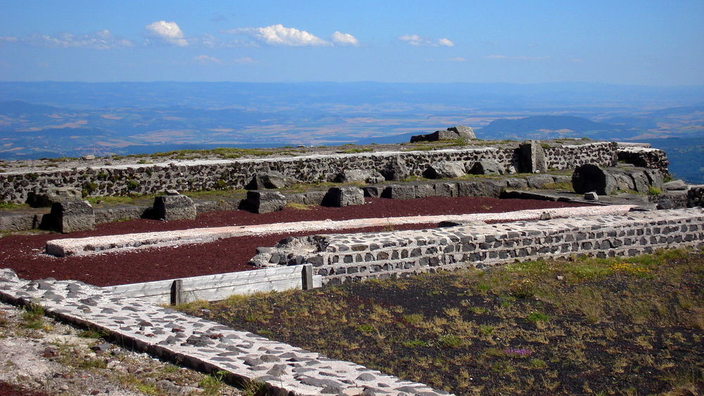 1:18 / 3:25 Dans les pas des pèlerins du temple de Mercure