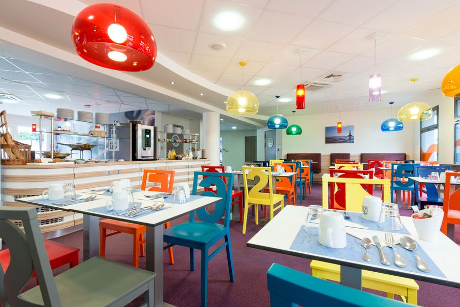 Salle petit-déjeuner  Kyriad les Minimes