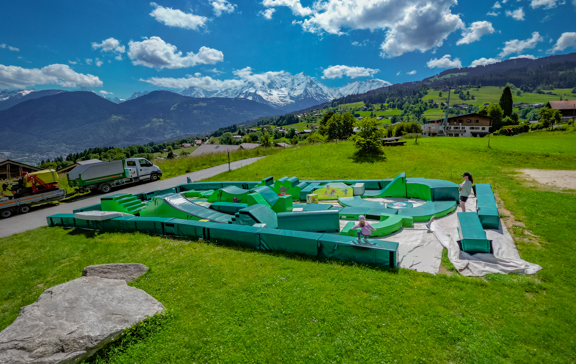Tanière de tilou avec enfants et vue Mont-Blanc