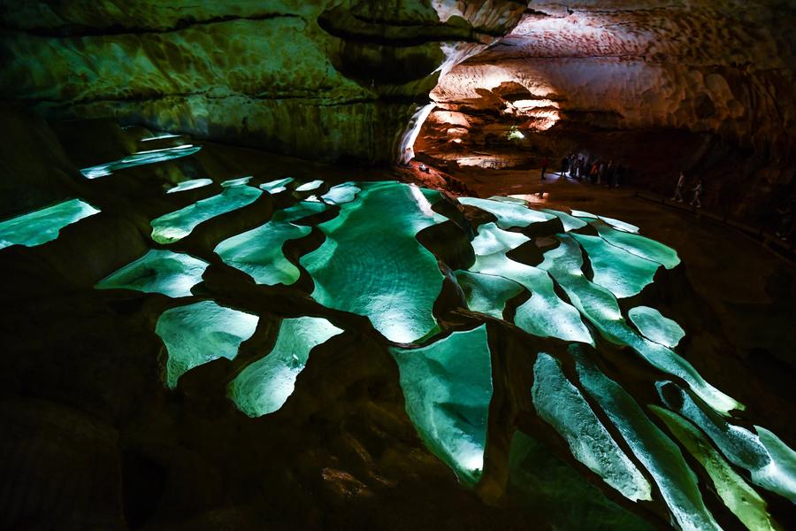 Grotte de Saint-Marcel-D'Ardèche
