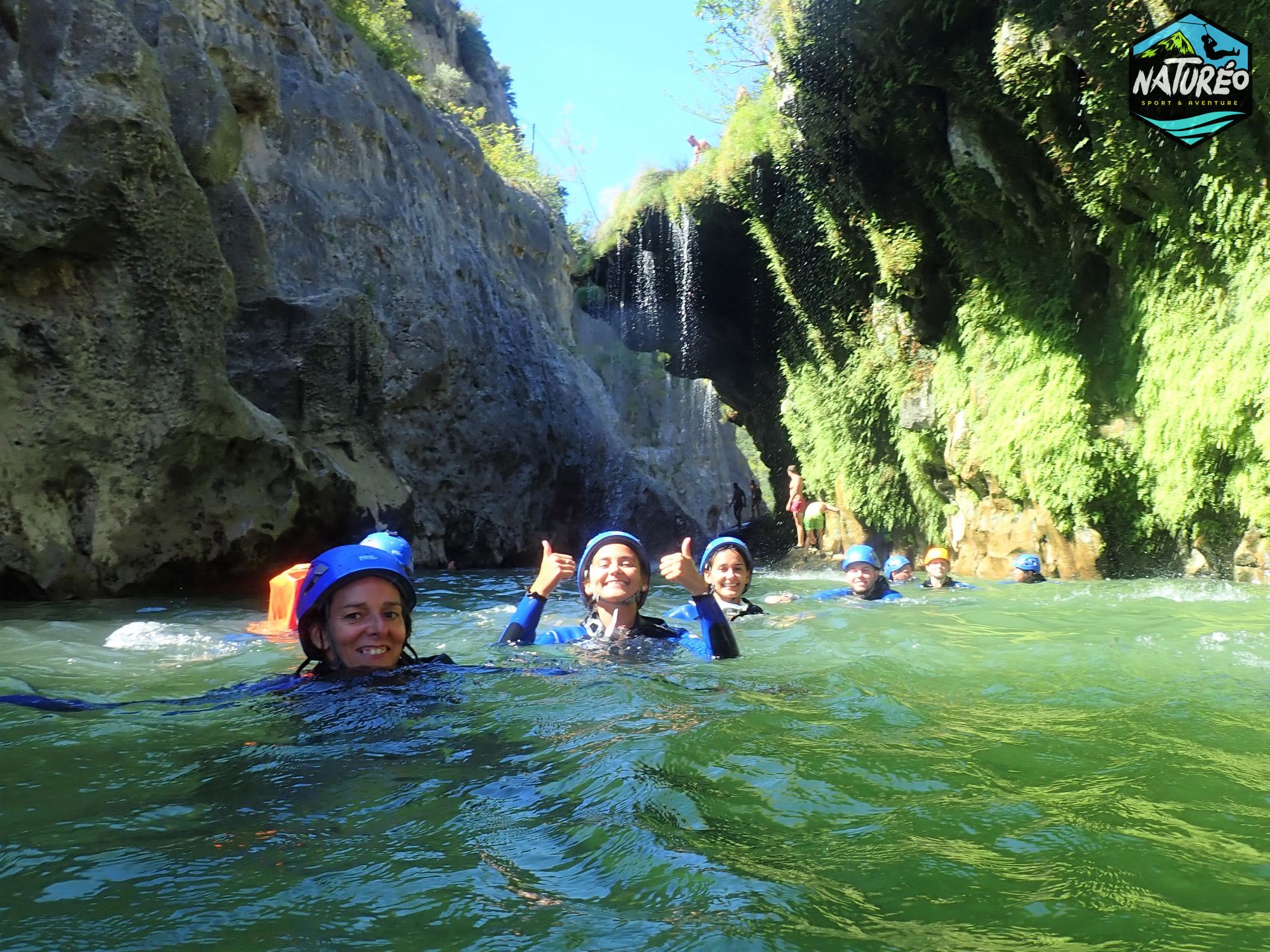 Canyoning_diable groupe parapluie