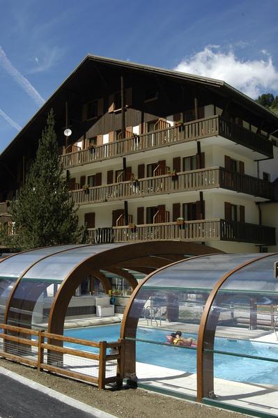 La piscine couverte et chauffée Le Fontenil -Centre de vacances -Abriès-Ristolas -Queyras