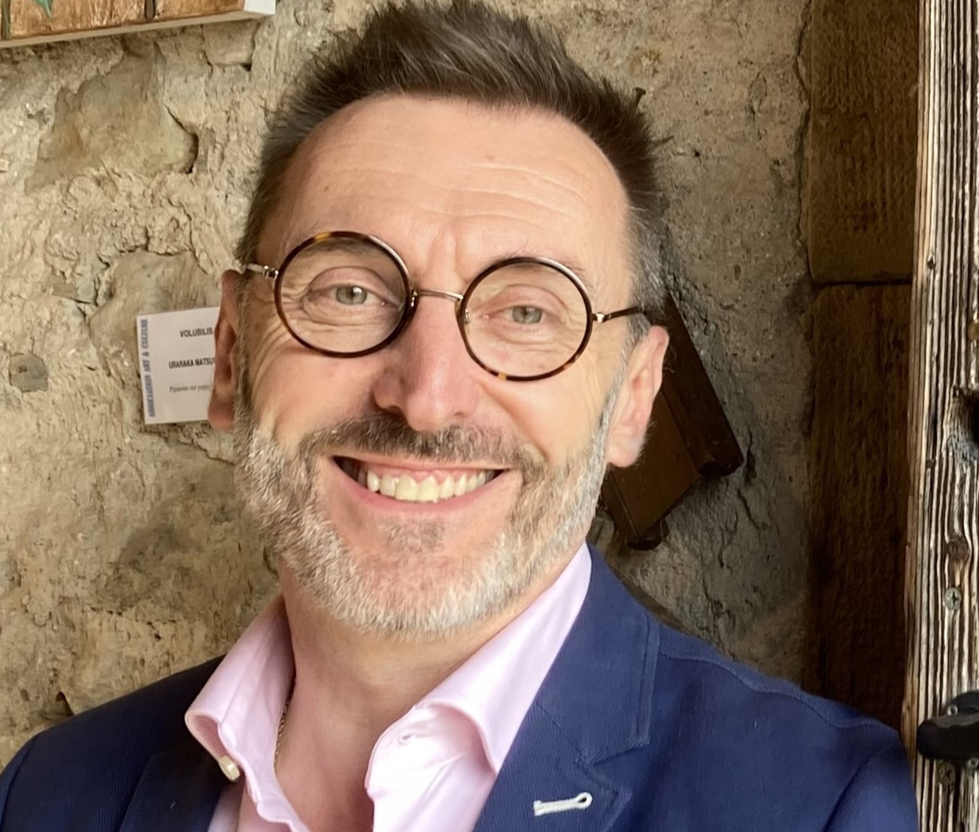 Mr Epron, conférencier
