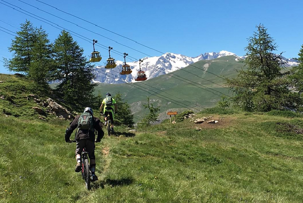 Itinéraires VTT Téléphériques des Glaciers de la Meije / ©AVAG
