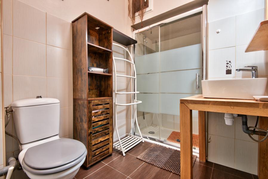 salle de bain grande douche