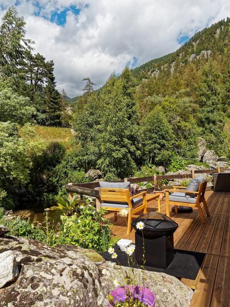 La terrasse en bord de la Gordolasque