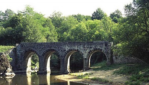 Esse sentier d'Esse- Paul Lavergne