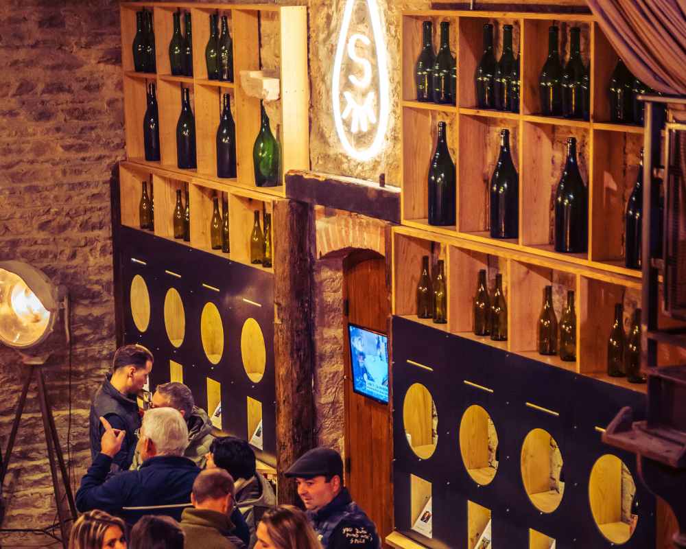 LES LARMES DU SOLEIL PET'NIGHT