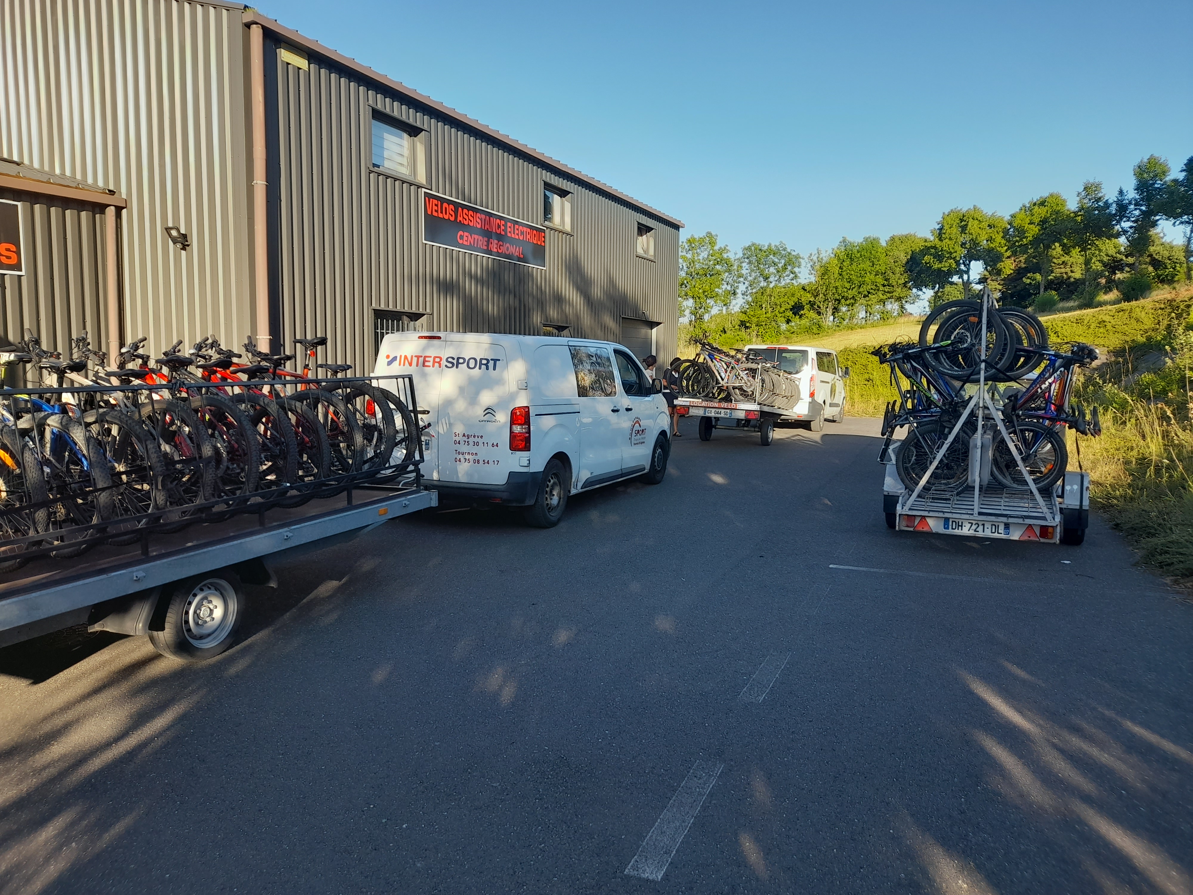 Intersport : Ventes et locations de vélos - Le convoyeur de La Dolce Via