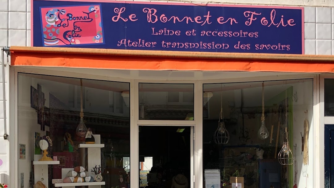 Le Bonnet en Folie