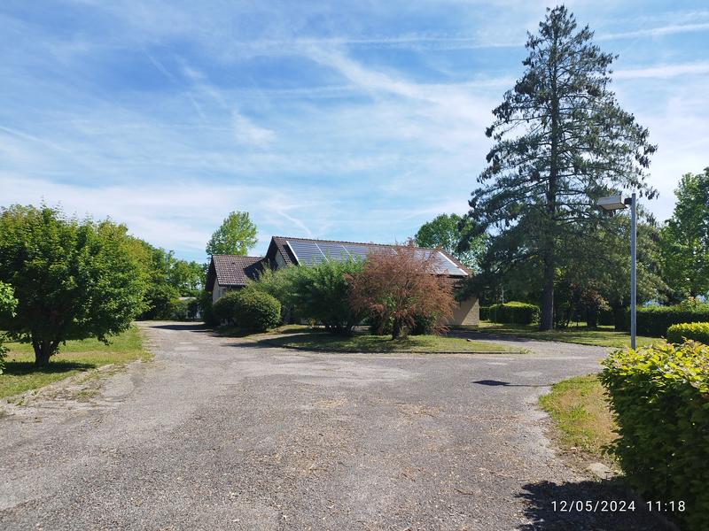 Camping*** Del Padel - Les Avenières-Veyrins-Thuellin - A proximité de Walibi - Balcons du Dauphiné