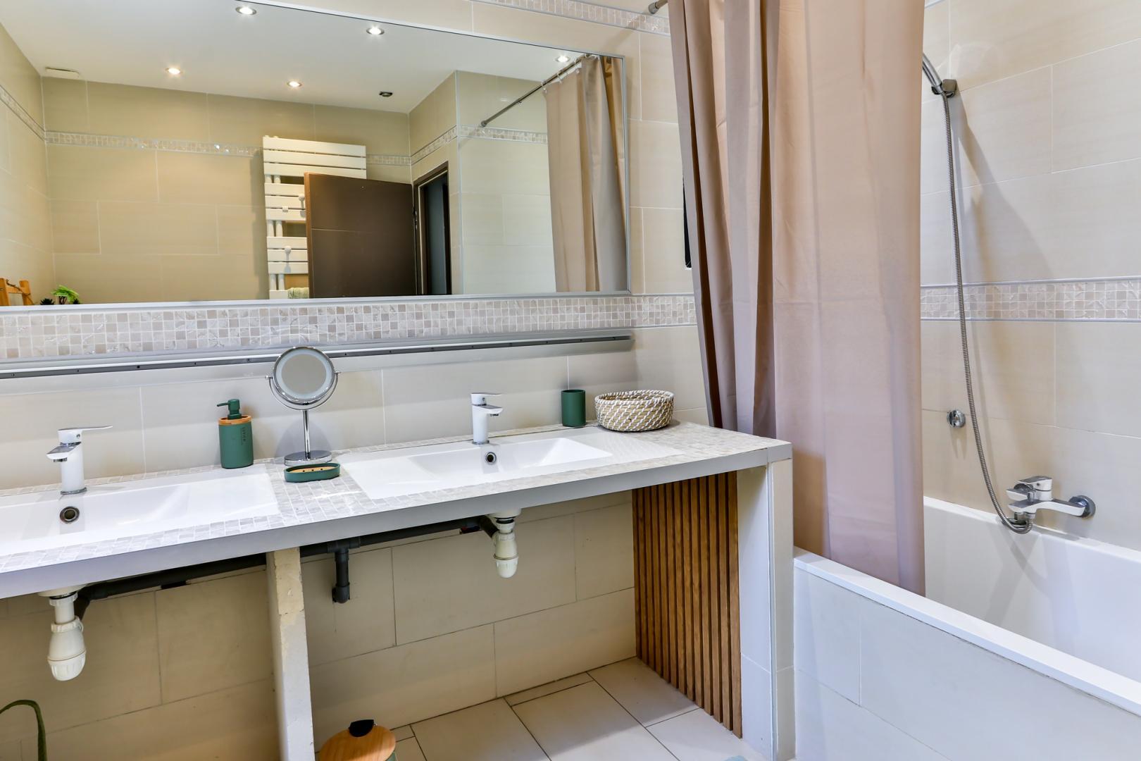 La Villa Emeraude, Saint-Étienne-du-Grès - photo 24