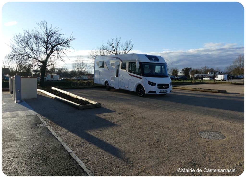 Aire de stationnement camping-car à Castelsarrasin