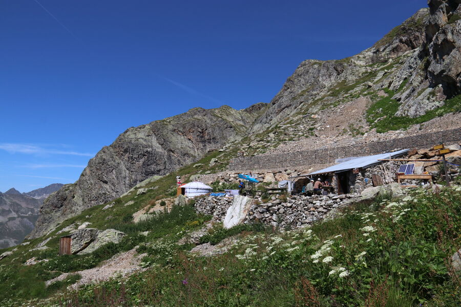 Vue globale sur le refuge